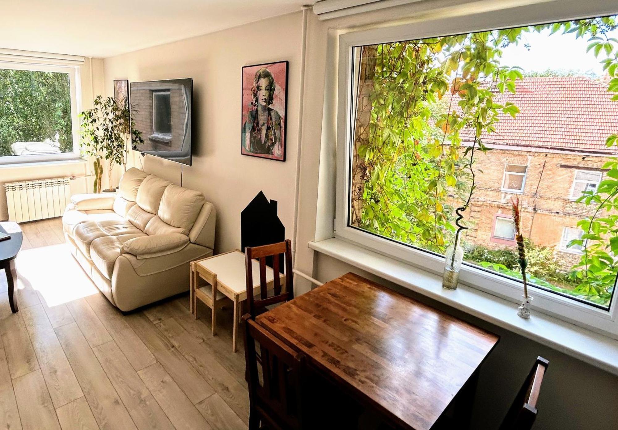 Algirdo Apartments, Self Check-in, Free Private Parking Apartment *